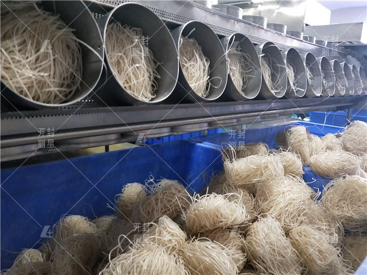 W66利来官网速食粉丝机设备图片 W66利来官网速食粉丝机设备图片