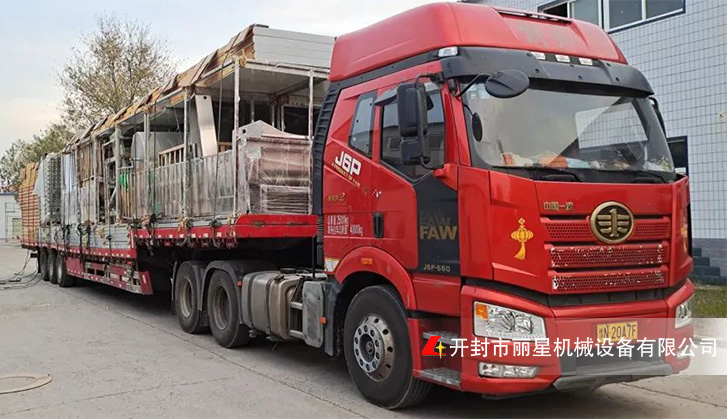 W66利来官网机械发货现场 W66利来官网机械发货现场
